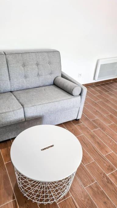 グラースDouce Fragrance 4 Couchages Wifiアパートメント エクステリア 写真